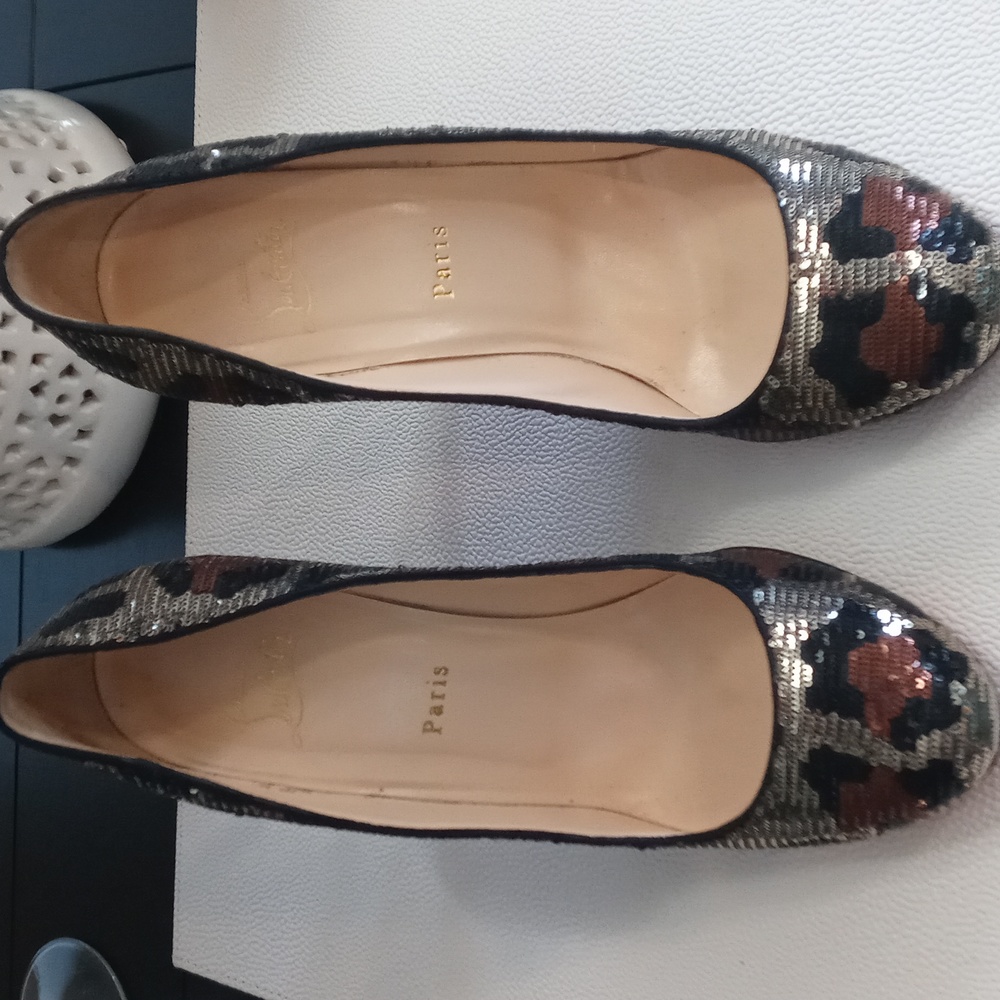 Used Christian Louboutin Fifi Heels size 41